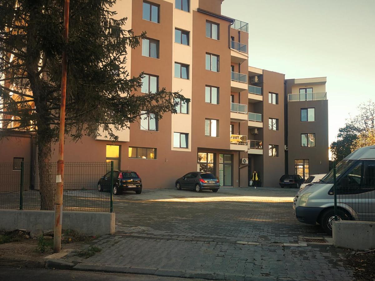 Kalina Apartment Kazanlak Kültér fotó