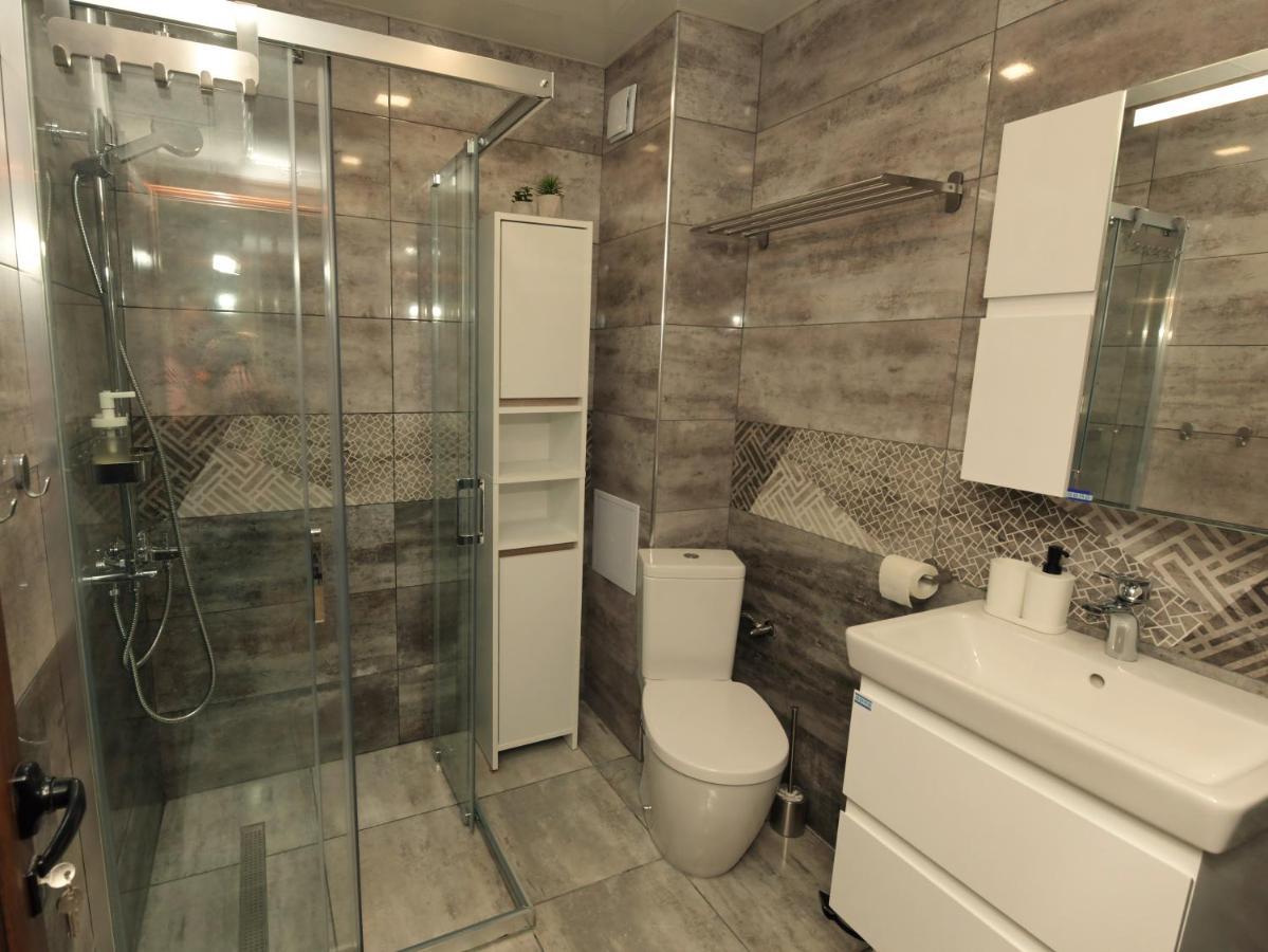Kalina Apartment Kazanlak Kültér fotó